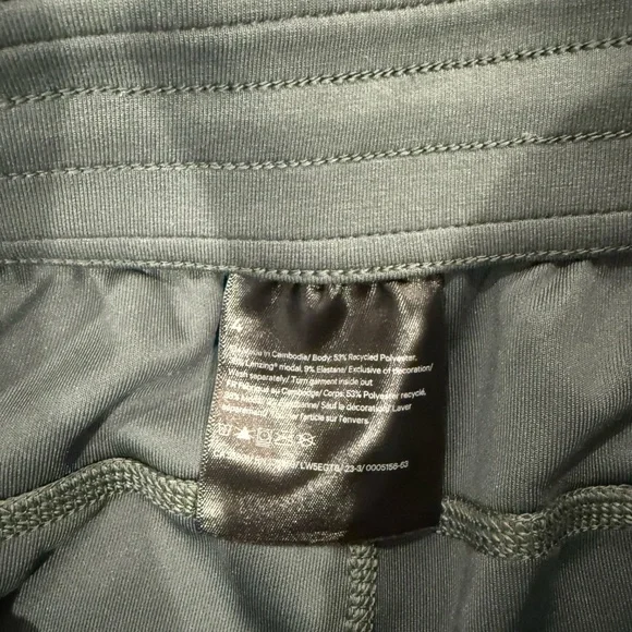 Lululemon Softstreme Pant in Green Size 4 - Picture 2 of 2